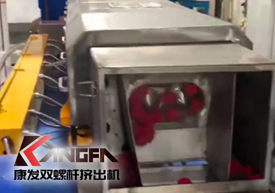 康發(fā)雙螺桿擠出機85-200電纜料生產線 PLC控制 維護方便 效率更高 設計合理 使用范圍廣泛