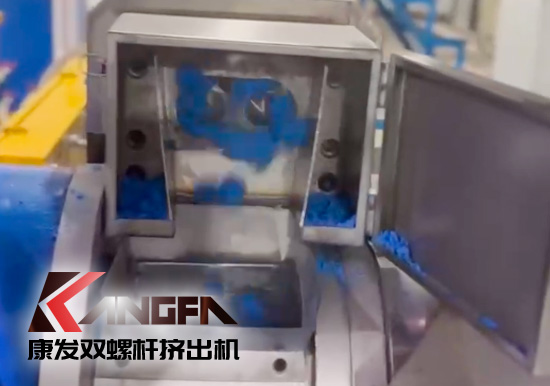 JSH雙階式85/200單、雙螺桿造粒機(jī)電纜料生產(chǎn)線試機(jī) 產(chǎn)量達(dá)1.5噸/每小時(shí)